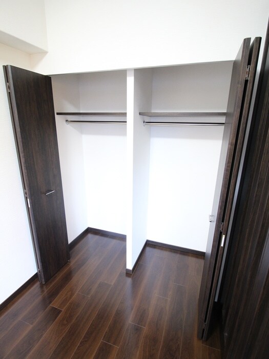 物件内観写真13　(収納)