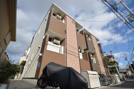 ルミナス岸部中外観写真