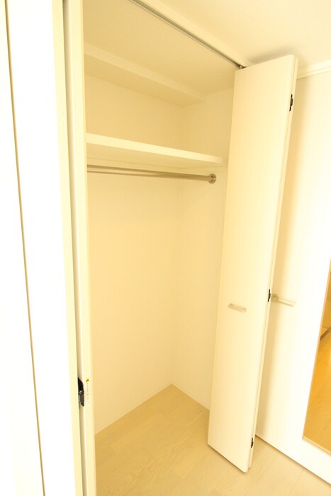 物件内観写真18　(収納)