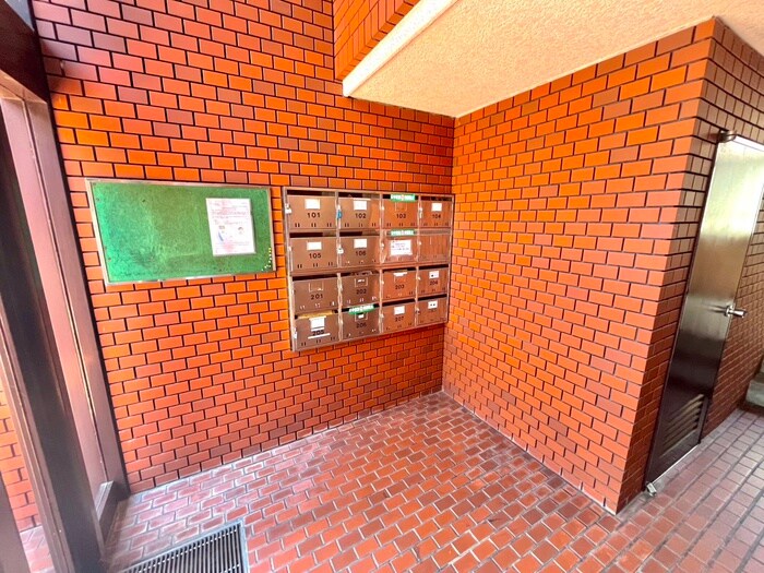 物件外観写真4　(建物設備)