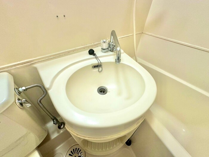 物件内観写真11　(洗面)