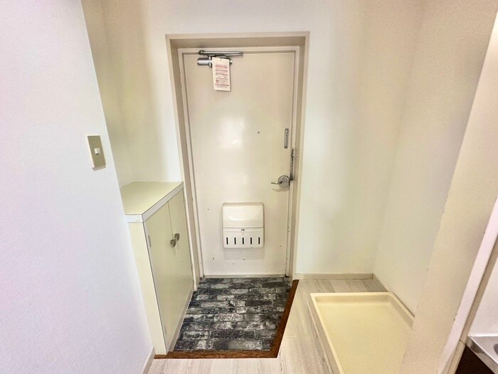 物件内観写真20　(玄関)
