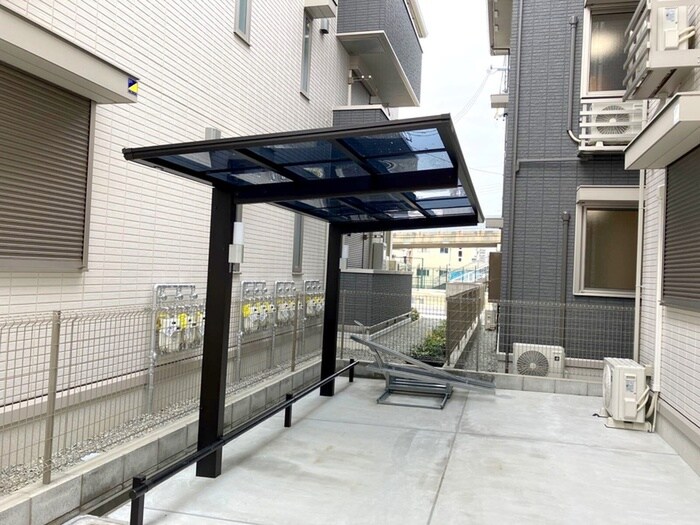 物件外観写真3　(駐輪場)