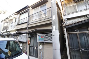 南野２丁目テラスハウス外観写真
