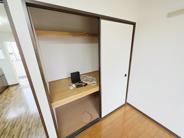 物件内観写真13　(収納)