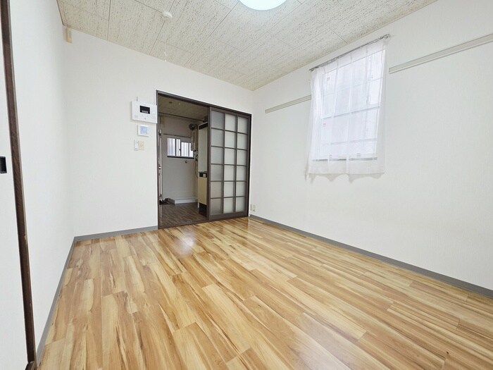 物件内観写真15　(居室)