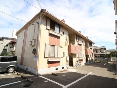 ベル川添外観写真