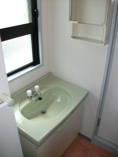 物件内観写真11　(洗面)