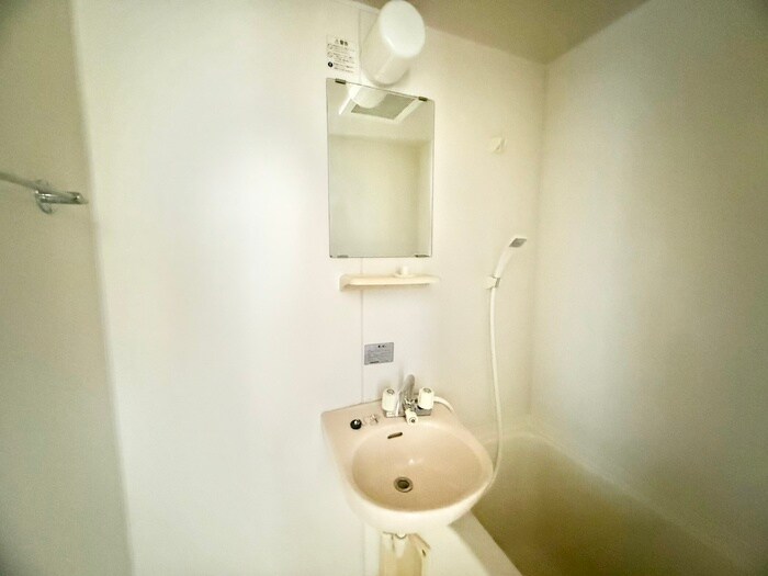 物件内観写真14　(洗面)