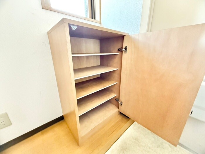 物件内観写真17　(靴箱)