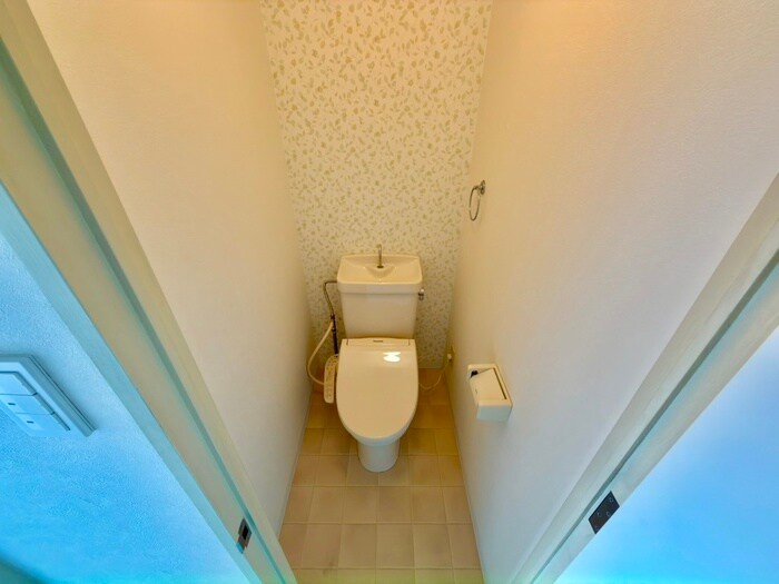 物件内観写真14　(トイレ)