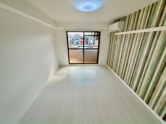 物件内観写真18　(居室)