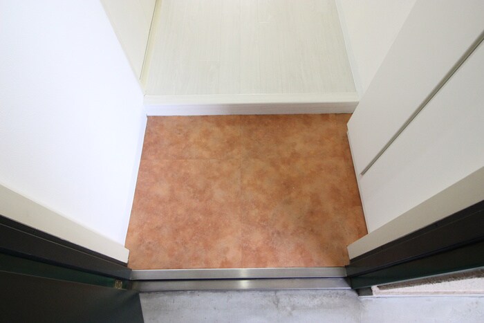 物件内観写真22　(玄関)