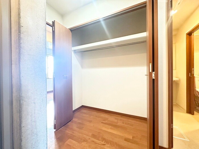物件内観写真15　(収納)