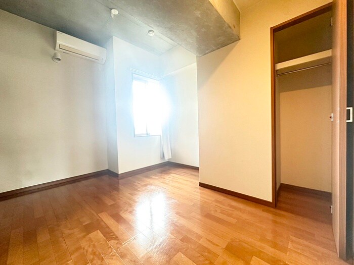 物件内観写真16　(居室)