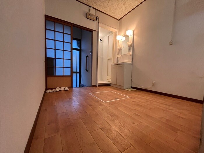 物件内観写真11　(居室)