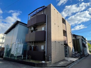 メゾン　ド　売布外観写真