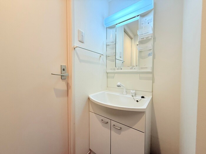 物件内観写真12　(洗面)