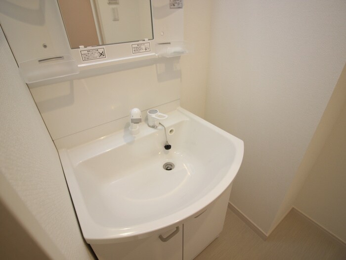 物件内観写真13　(洗面)