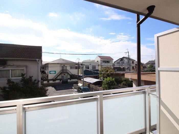 物件内観写真20　(室内からの展望)