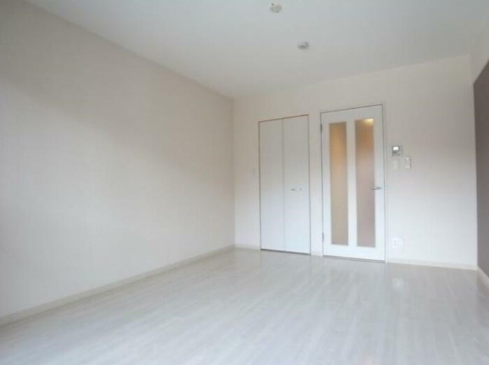 物件内観写真19　(居室)