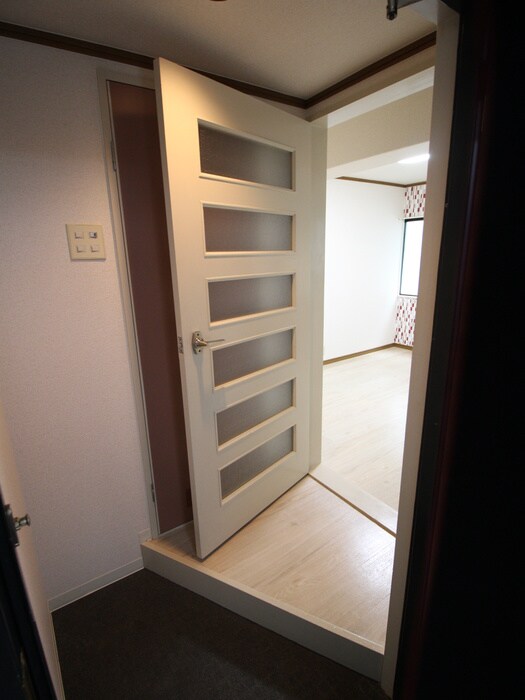 物件内観写真6　(廊下)