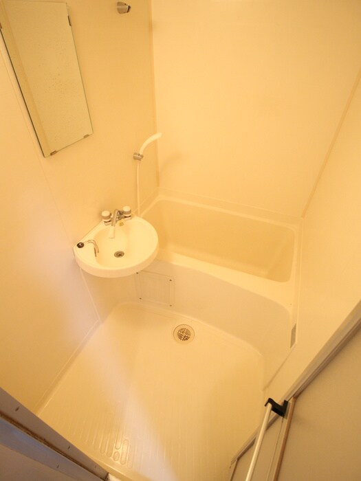 物件内観写真10　(バス／シャワールーム等)