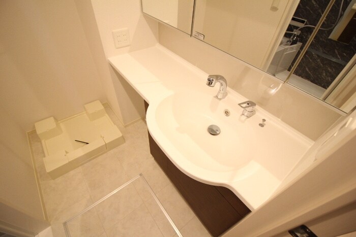 物件内観写真11　(洗面)