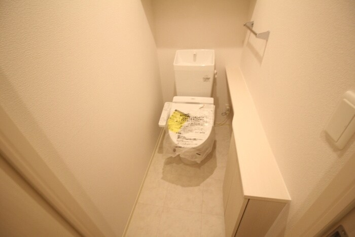 物件内観写真13　(トイレ)