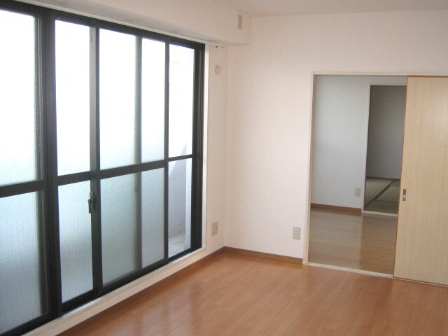 物件内観写真12　(居室)