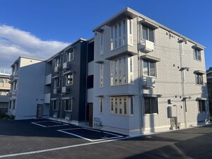 アトレーユ長岡京外観写真