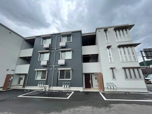 アトレーユ長岡京外観写真