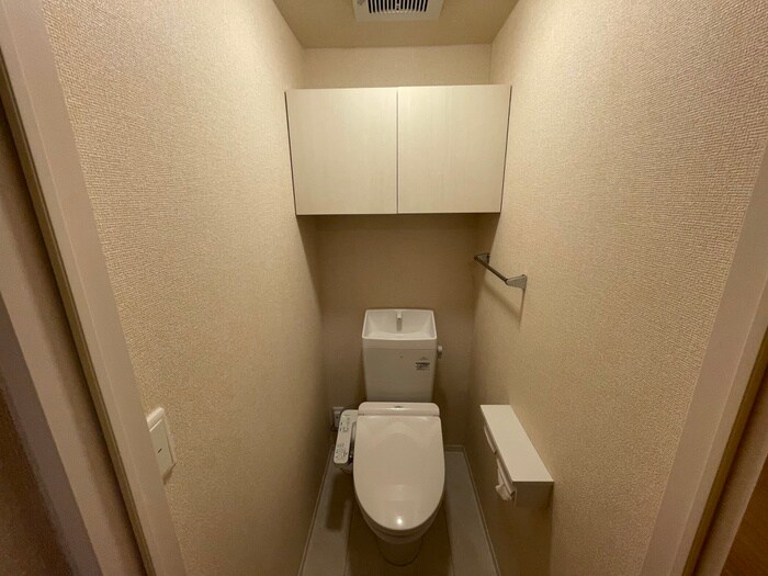 物件内観写真15　(トイレ)