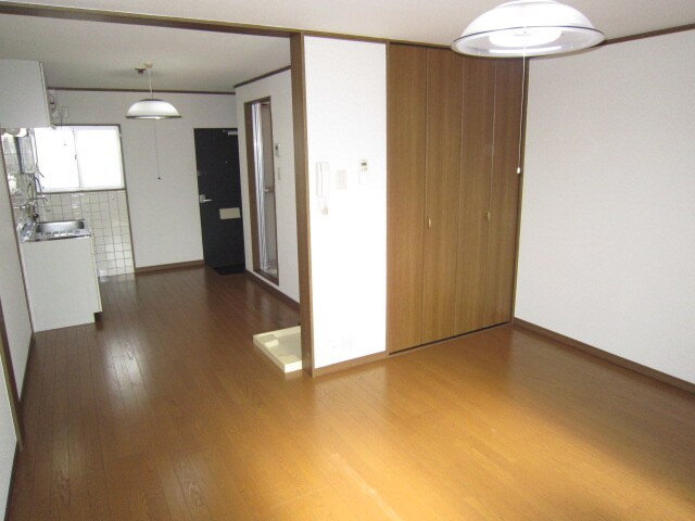 物件内観写真9　(居室)