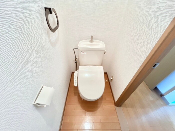 物件内観写真16　(トイレ)