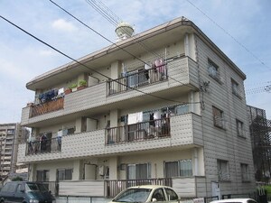 第１吉川コ－ポ外観写真