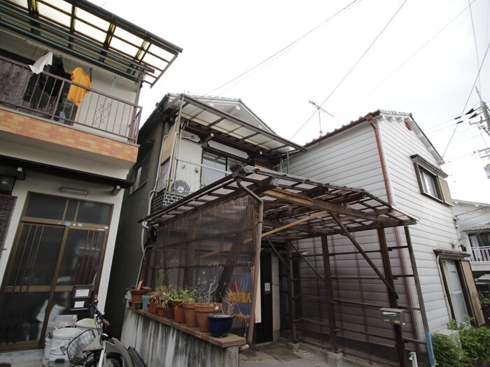 物件外観写真1　(外観写真)