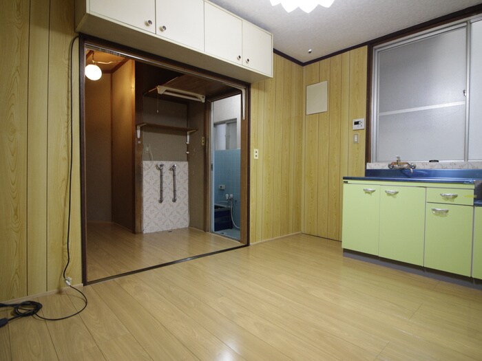 物件内観写真16　(内観写真)