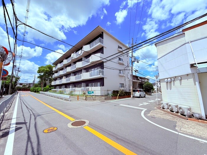 物件外観写真3　(外観写真)