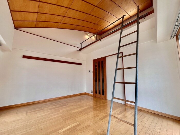 物件内観写真8　(居室)