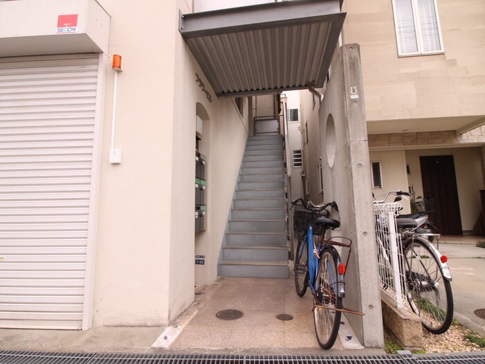 物件外観写真4　(建物設備)