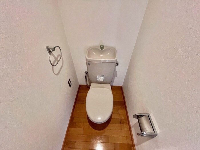 物件内観写真13　(トイレ)