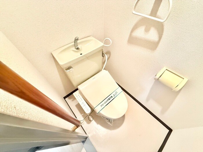 物件内観写真9　(トイレ)