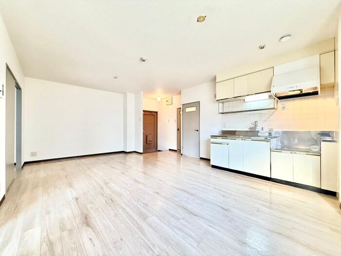 物件内観写真12　(居室)