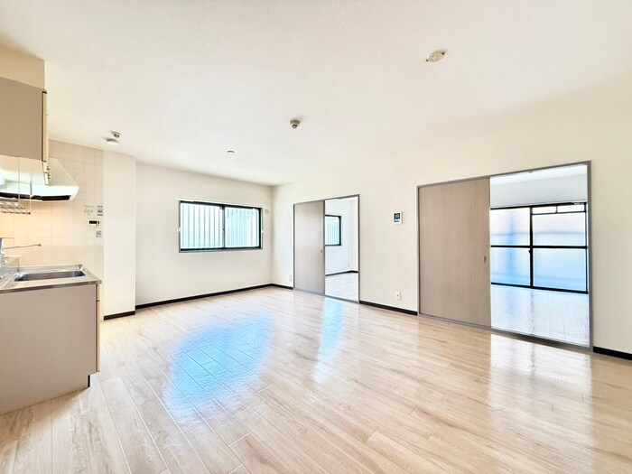 物件内観写真14　(居室)