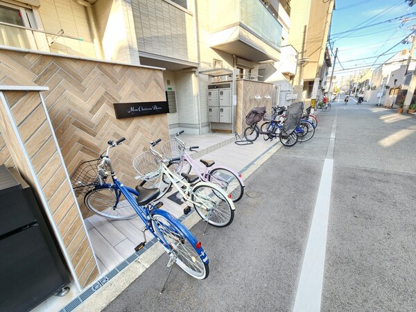 駐輪場