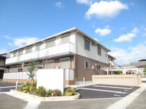 シャーメゾン嵯峨広沢の外観写真