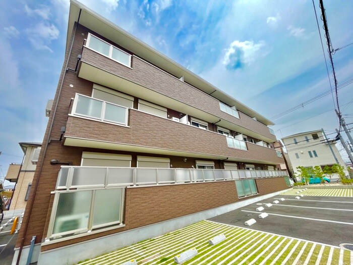 物件外観写真2　(外観写真)