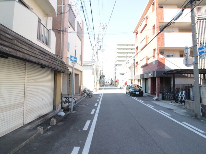 物件外観写真6　(周辺環境)