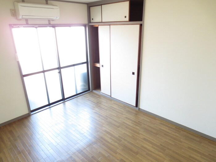 物件内観写真14　(居室)